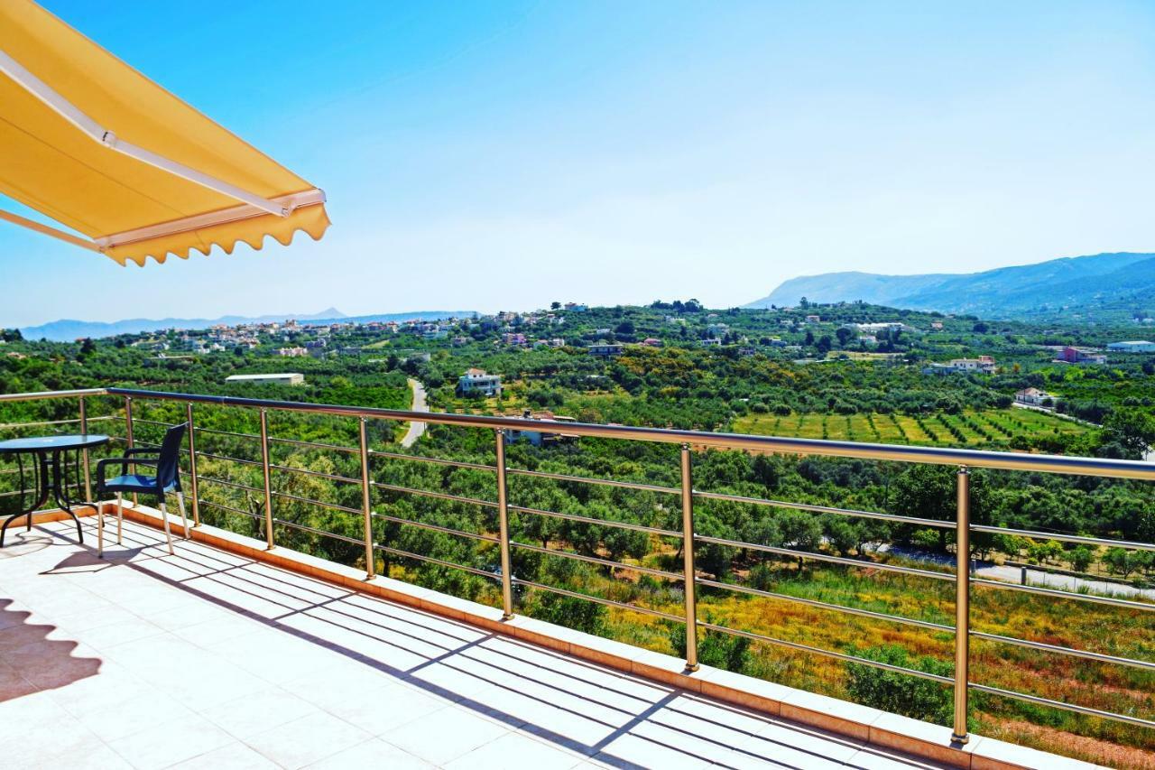 Villa Oasis Galatás 외부 사진