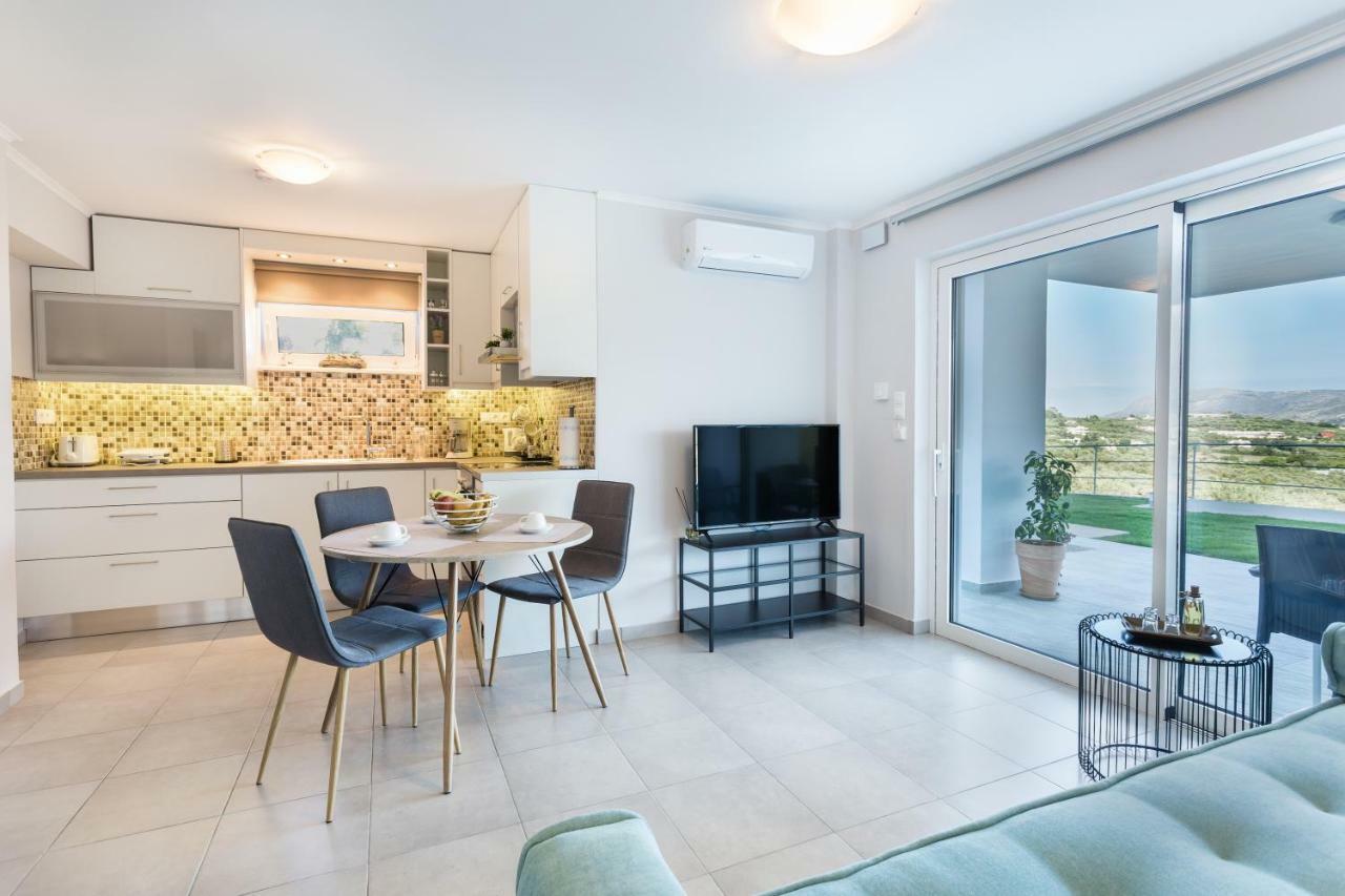 Villa Oasis Galatás 외부 사진