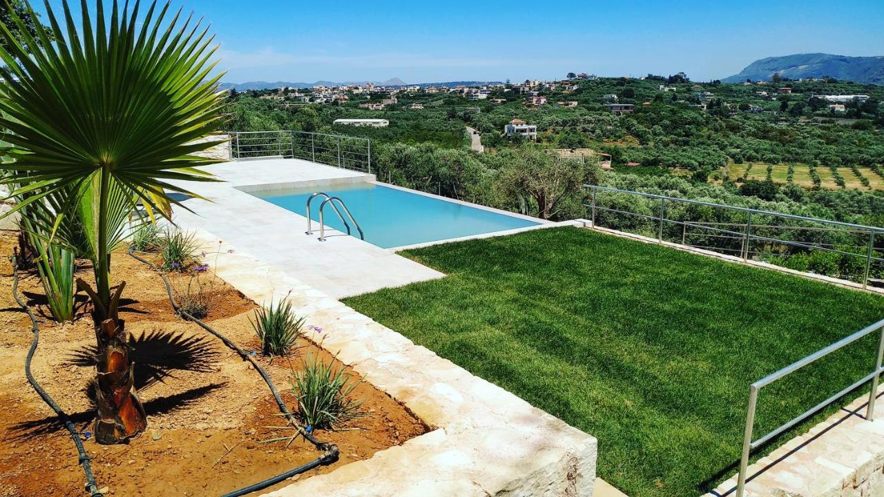 Villa Oasis Galatás 외부 사진